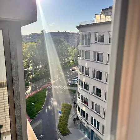 Ostendeau - Stijlvol In Hartje Lejlighed